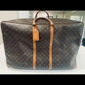 Louis Vuitton Authentic Luggage